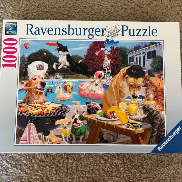 Ravensburger Dog Days of Summer - Picture 1 of 3